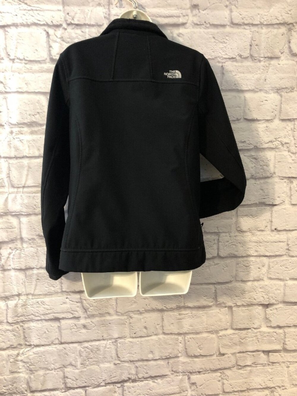 North Face Womens Soft Shell Jacket Black Medium Sports Hiking Water Resistant - Picture 6 of 9